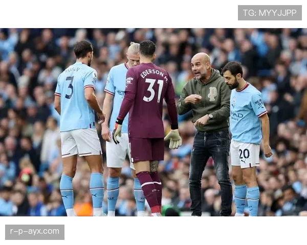 埃德森精准出球助攻曼城打破僵局，展现门将的顶尖能力